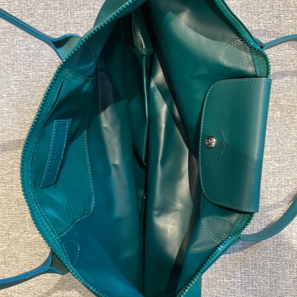 Longchamp Tote - Picture 3 of 4